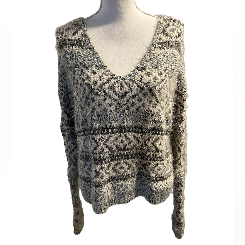 {Abercrombie & Fitch} Fuzzy V-Neck Sweater